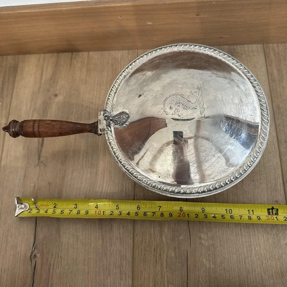 Vtg‎ EPC Silver Metal Silent Butler/Crumb Catcher W/Wood Handle #3810